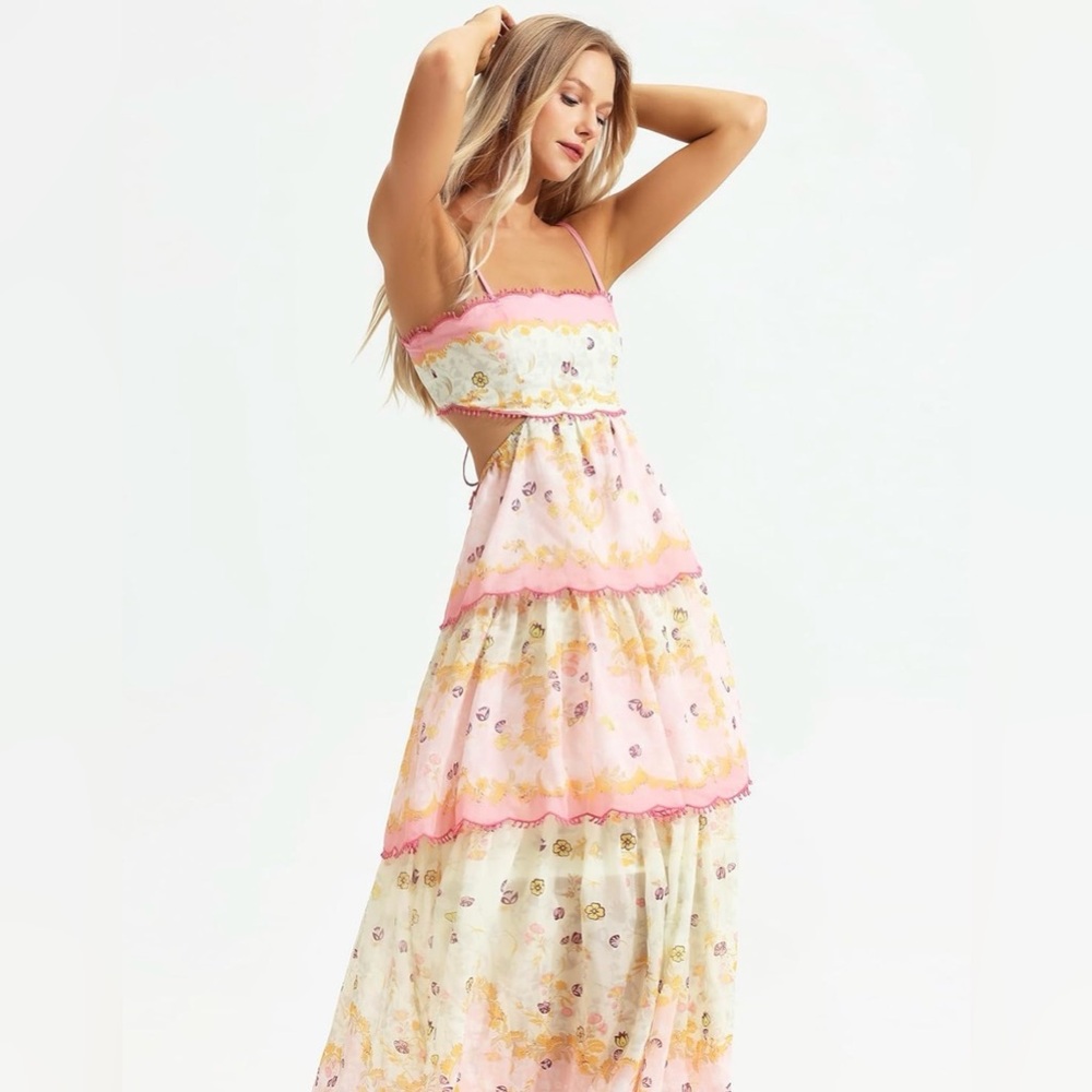 Gorgeous dress for any event!